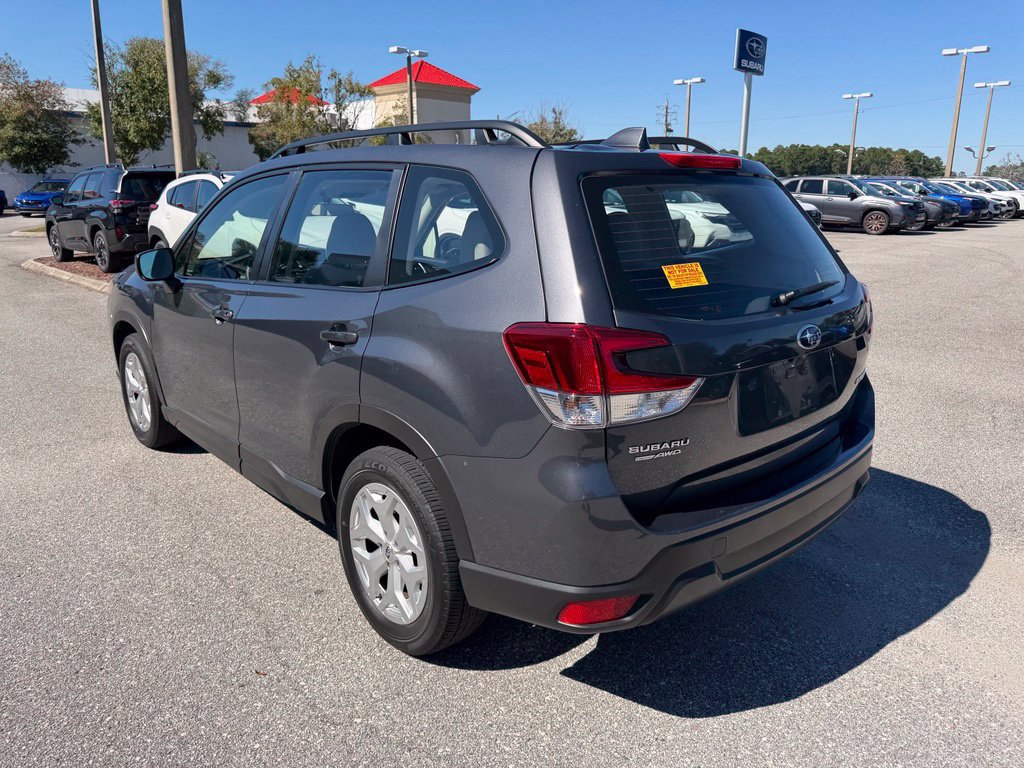 Used 2023 Subaru Forester AWD/4WD image 7