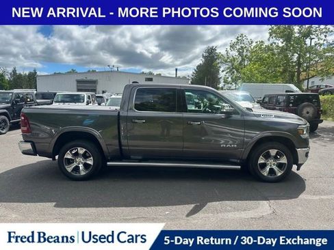 Used 2020 RAM 1500 Laramie AWD/4WD image 3
