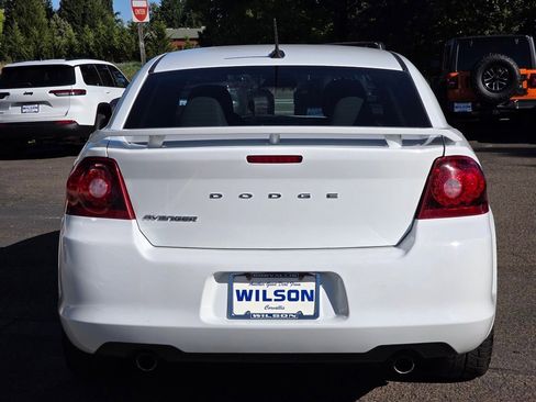 Used 2011 Dodge Avenger Heat image 4