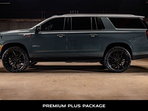 Used 2026 GMC Yukon XL AT4 w/ AT4 Premium Plus Package image 6