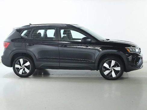 Used 2024 Volkswagen Taos S AWD/4WD image 11