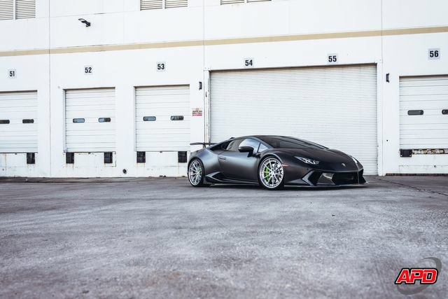 Used 2019 Lamborghini Huracan LP 580-2 RWD image 54