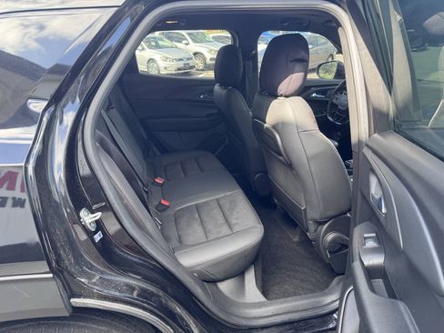 Used 2022 Chevrolet TrailBlazer RS w/ Sun and Liftgate Package FWD image 17