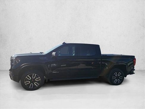 Used 2022 GMC Sierra 1500 AT4 w/ AT4 Premium Package image 2