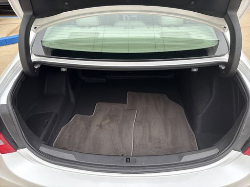 Used 2019 Buick LaCrosse Essence w/ Sun and Shade Package image 12