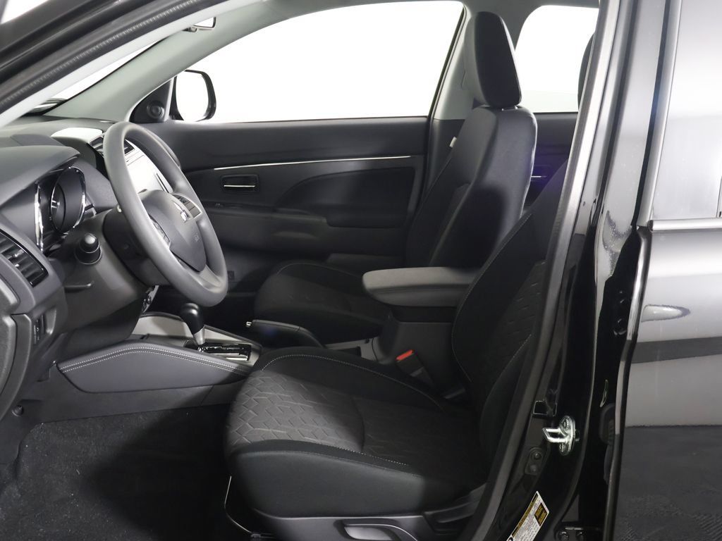New 2027 Mitsubishi Outlander Sport ES AWD/4WD image 21
