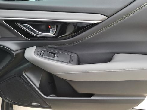 Certified 2024 Subaru Outback Onyx Edition XT w/ Tech Package 2 AWD/4WD image 7