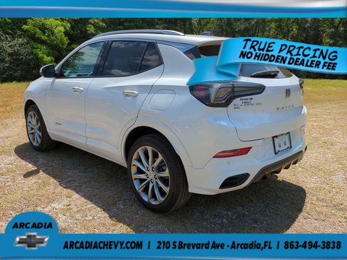 Used 2024 Buick Encore GX Avenir w/ Avenir Technology Package AWD/4WD image 6