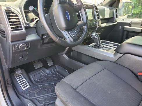 Used 2016 Ford F150 XLT w/ Equipment Group 302A Luxury AWD/4WD image 27