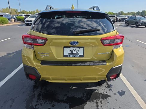 Used 2023 Subaru Crosstrek 2.0i Premium image 8
