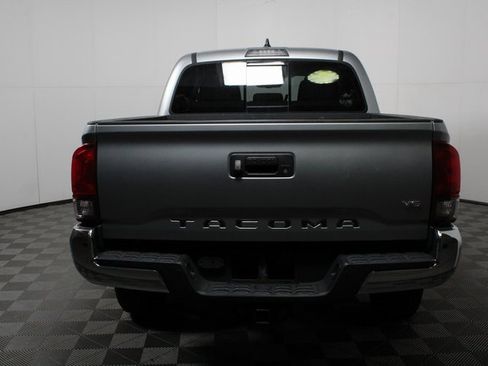 Used 2020 Toyota Tacoma SR5 image 6