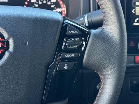 Used 2025 Nissan Frontier PRO-4X w/ Tow Package AWD/4WD image 26