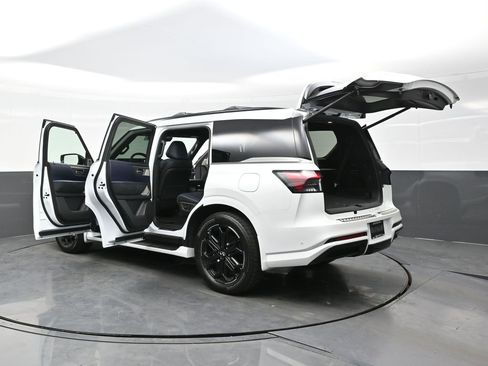 New 2026 INFINITI QX80 4WD w/ Sport Exterior Package image 46