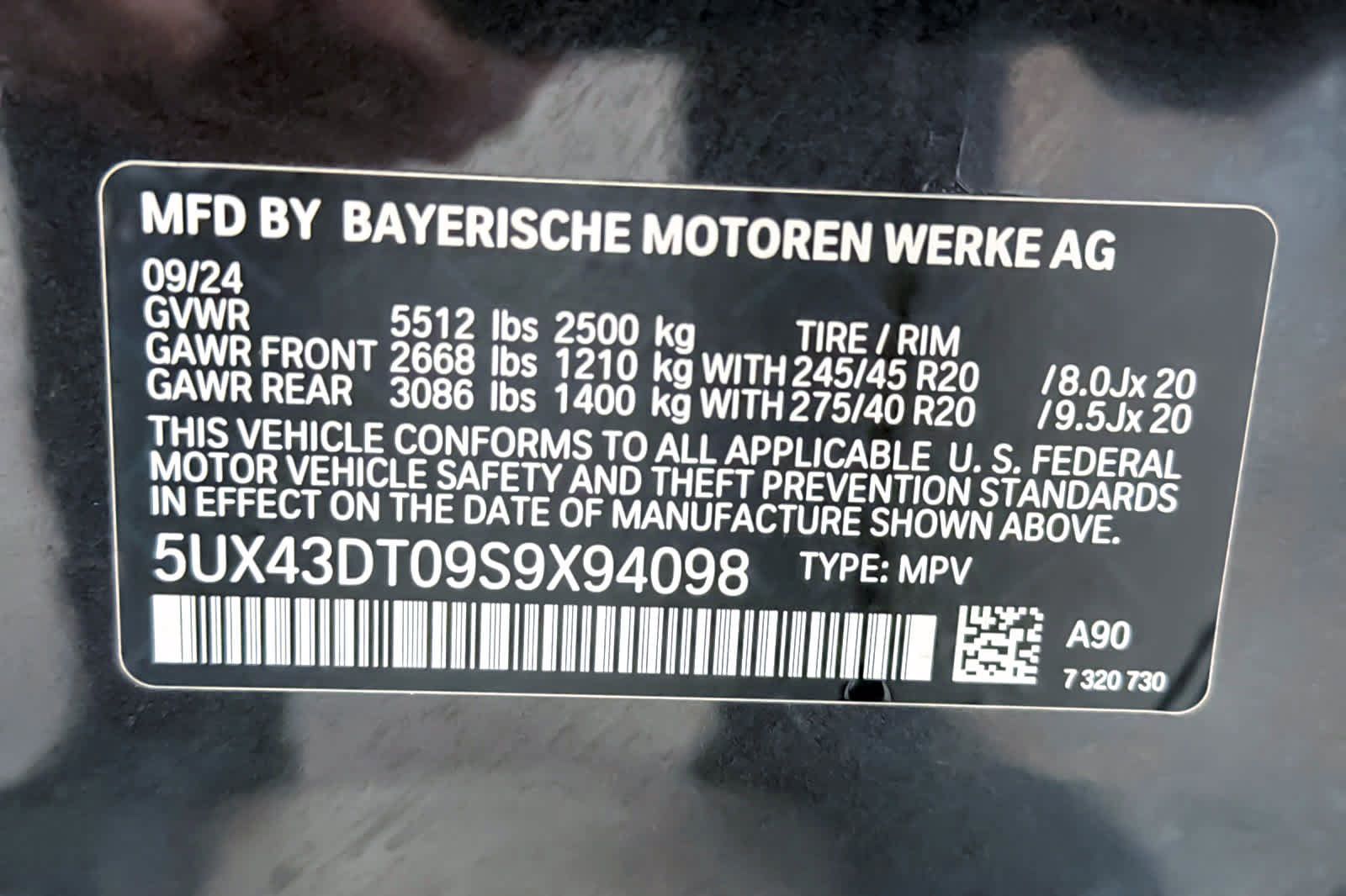 Used 2025 BMW X4 M40i AWD/4WD image 29