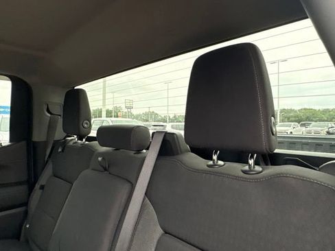 Used 2019 Chevrolet Silverado 1500 LT Trail Boss AWD/4WD image 26