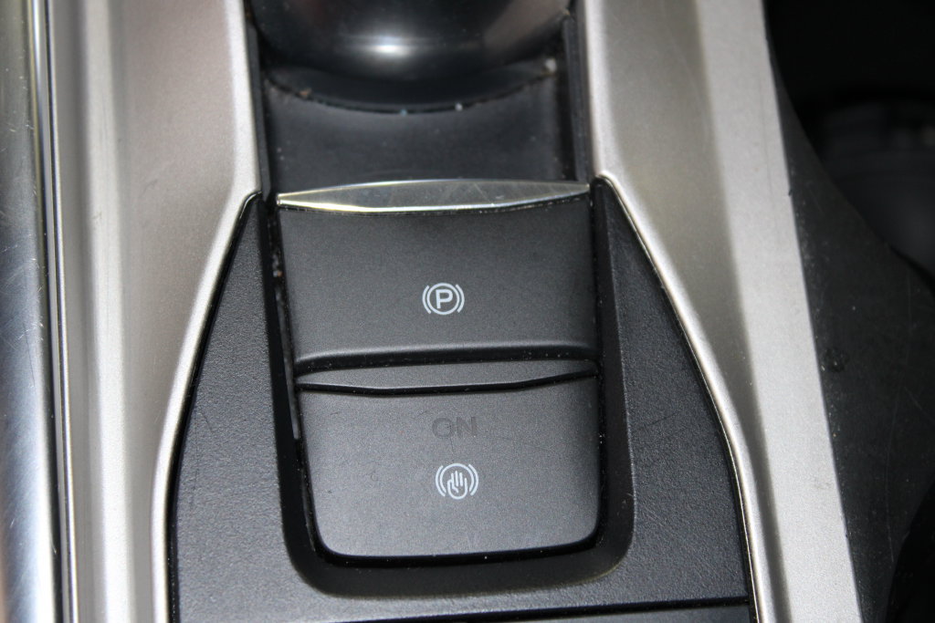 Used 2024 Ford Explorer Limited AWD/4WD image 55