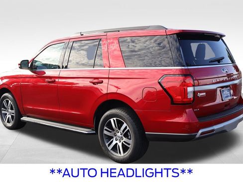 Used 2022 Ford Expedition XLT RWD image 24