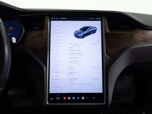 Used 2018 Tesla Model S 100D AWD/4WD image 37