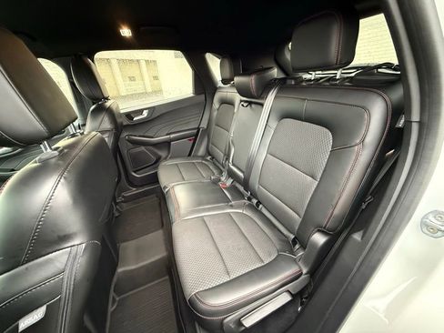 Used 2023 Ford Escape ST-Line Elite image 29