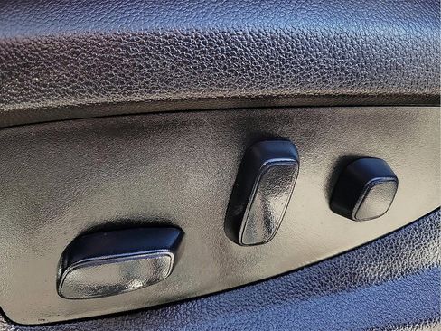 Used 2019 Chevrolet Tahoe Premier w/ Premier Plus Edition image 15