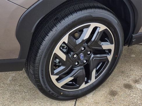 New 2025 Subaru Forester Limited image 6