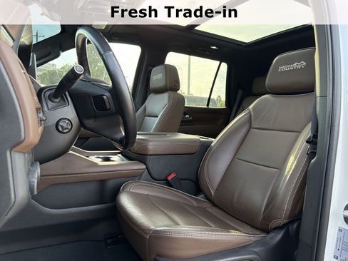 Used 2023 Chevrolet Tahoe High Country AWD/4WD image 13