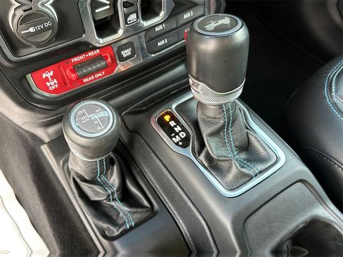 Used 2021 Jeep Wrangler Unlimited Rubicon 4xe w/ Advanced Safety Group image 28