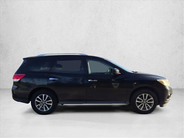 Used 2016 Nissan Pathfinder S AWD/4WD image 4