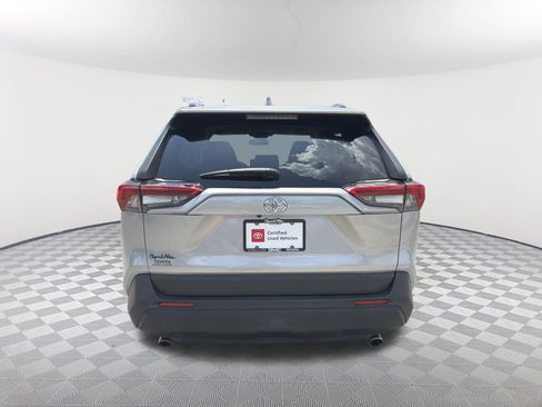 Certified 2021 Toyota RAV4 LE FWD image 16