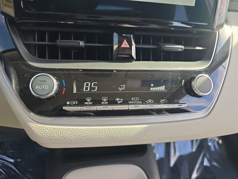 Certified 2024 Toyota Corolla LE image 22