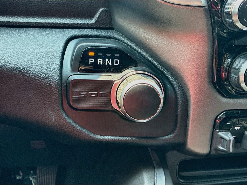 Used 2020 RAM 1500 Big Horn RWD image 17