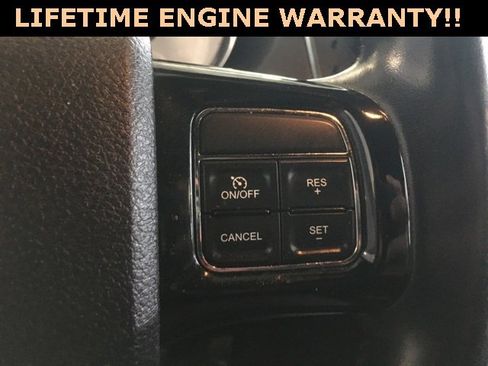 Used 2020 Dodge Grand Caravan SE image 17