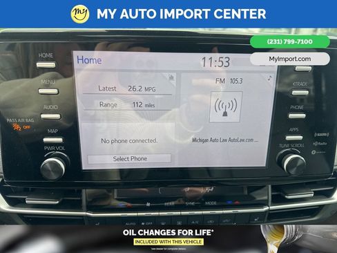 Used 2023 Toyota Sienna XLE AWD/4WD image 21