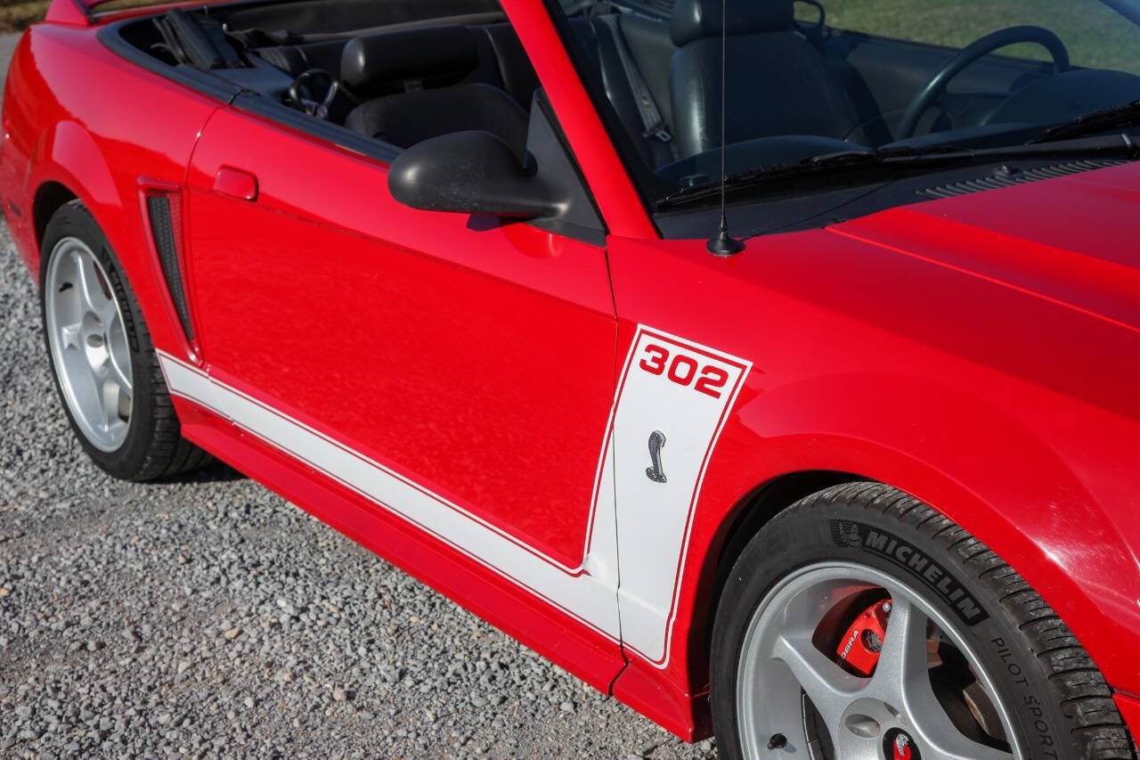 Used 1999 Ford Mustang Cobra RWD image 23