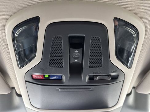 Used 2023 Subaru Outback Touring XT image 22