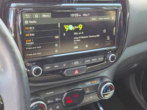 Used 2020 Kia Soul GT-Line Turbo FWD image 22