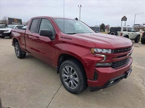 Used 2021 Chevrolet Silverado 1500 RST w/ LPO, Dark Essentials Package AWD/4WD image 3