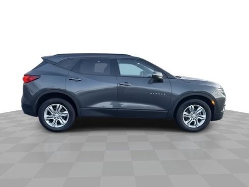 Used 2019 Chevrolet Blazer LT image 9