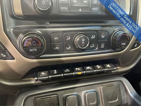 Used 2017 GMC Sierra 1500 Denali w/ Denali Ultimate Package AWD/4WD image 22