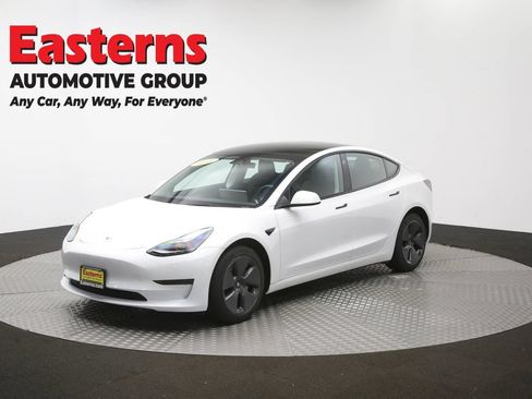 Used 2023 Tesla Model 3 Standard Range RWD image 54