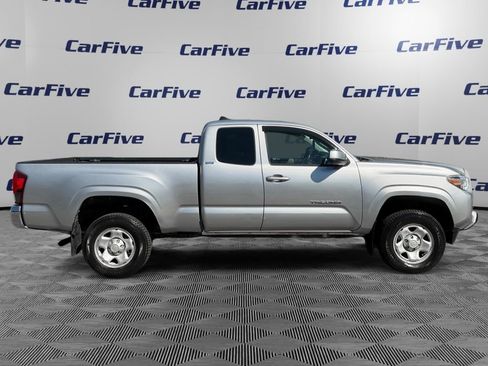 Used 2018 Toyota Tacoma SR5 image 6