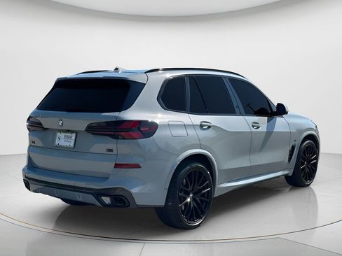 Certified 2024 BMW X5 xDrive40i w/ M Sport Package AWD/4WD image 5