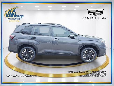 New 2026 Subaru Forester Touring AWD/4WD image 5