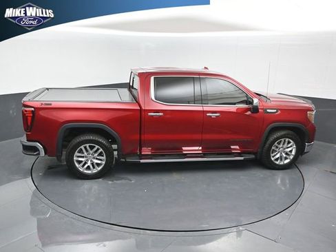 Used 2021 GMC Sierra 1500 SLT AWD/4WD image 16