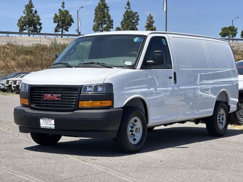 New 2026 GMC Savana 2500 w/ Driver Convenience Package RWD image 6