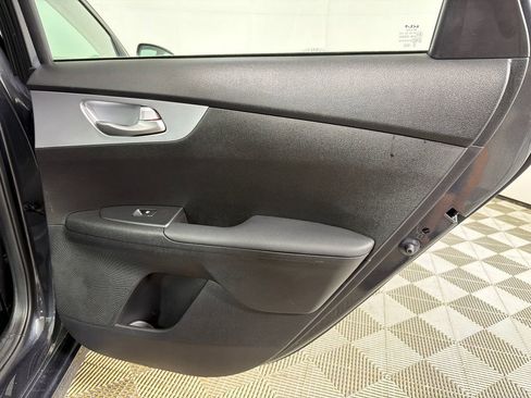 Used 2024 Kia Forte LXS image 16