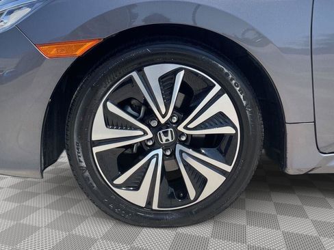 Used 2017 Honda Civic EX-T image 8