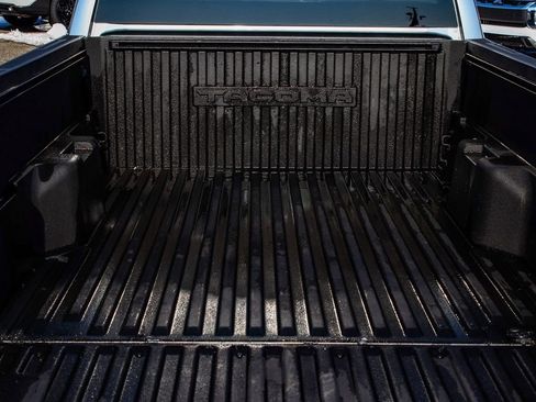 Used 2024 Toyota Tacoma SR5 image 39