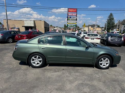Used 2005 Nissan Altima 2.5 FWD image 7