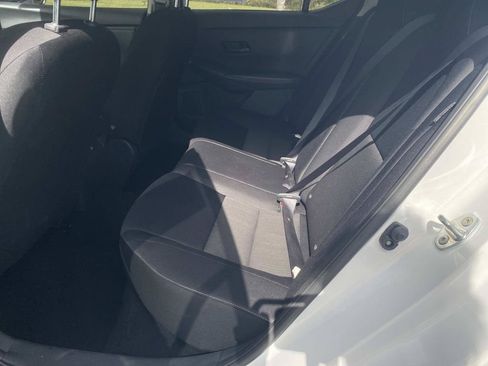 Used 2025 Nissan Sentra SV w/ All-Weather Package FWD image 13